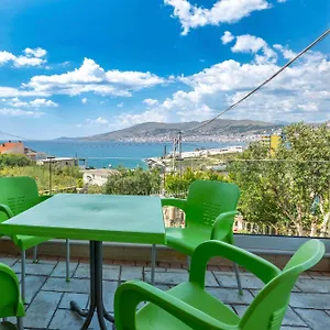 Duraj Appartamento Sarandë